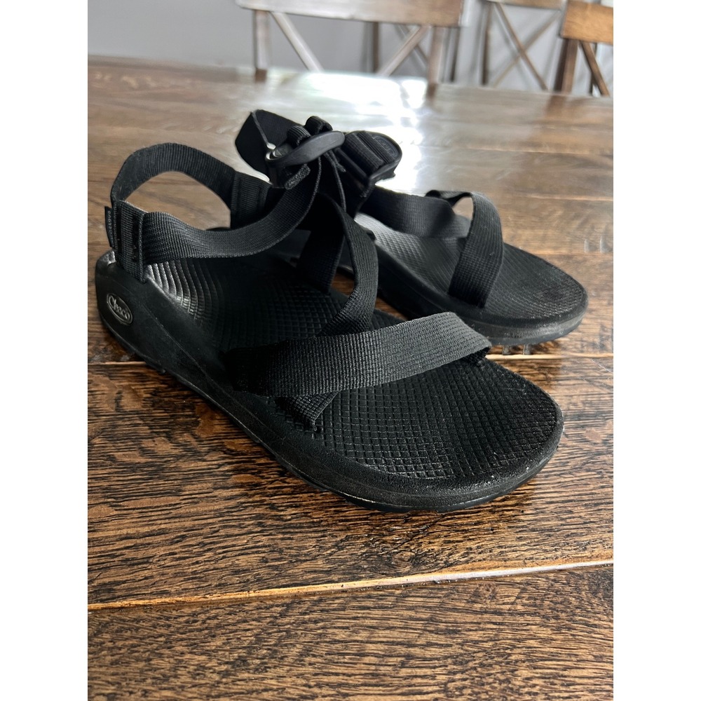 Chaco Z Cloud Black Strappy Sport Sandals Mens Size 9 LUVSEAT Footbed